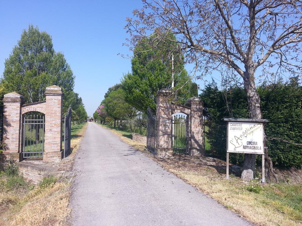 Agriturismo L'Angelina Villa Alfonsine Luaran gambar
