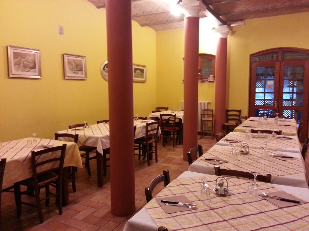 Agriturismo L'Angelina Villa Alfonsine Luaran gambar