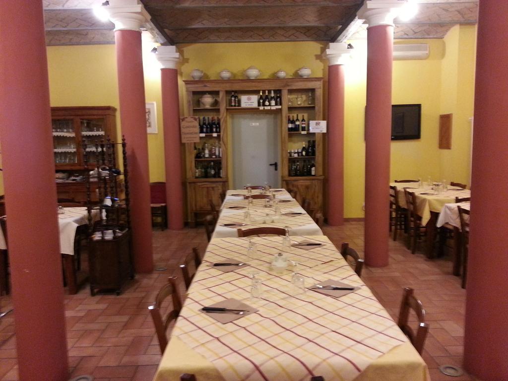 Agriturismo L'Angelina Villa Alfonsine Luaran gambar